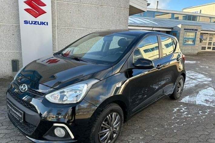 Sort Hyundai i10 fra 2015
