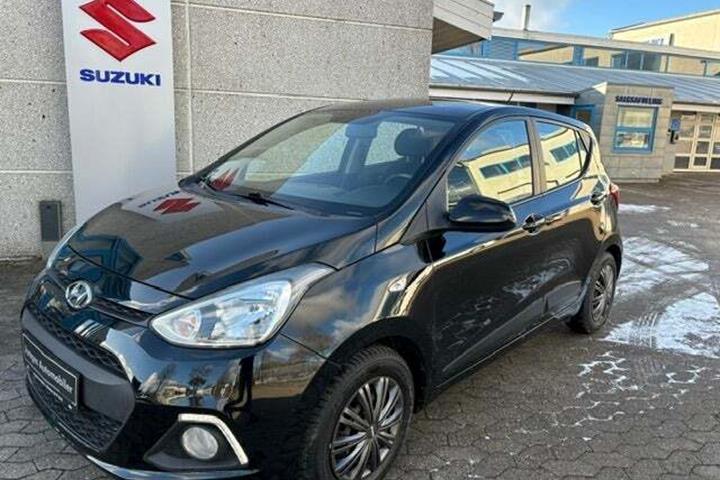 Sort Hyundai i10 fra 2015