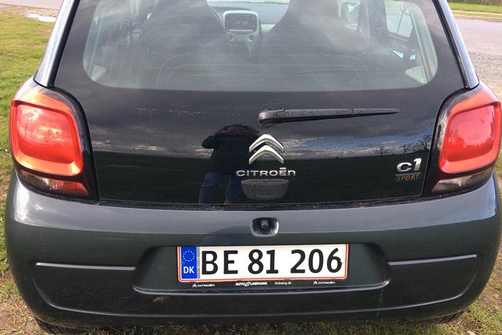 Grå Citroën C1 fra 2016