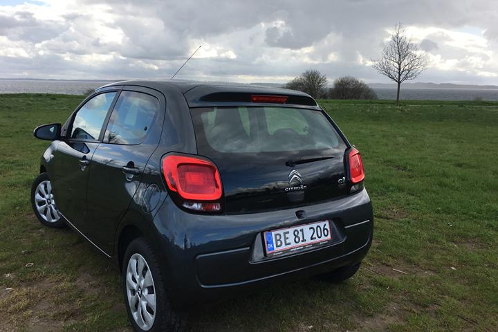 Grå Citroën C1 fra 2016