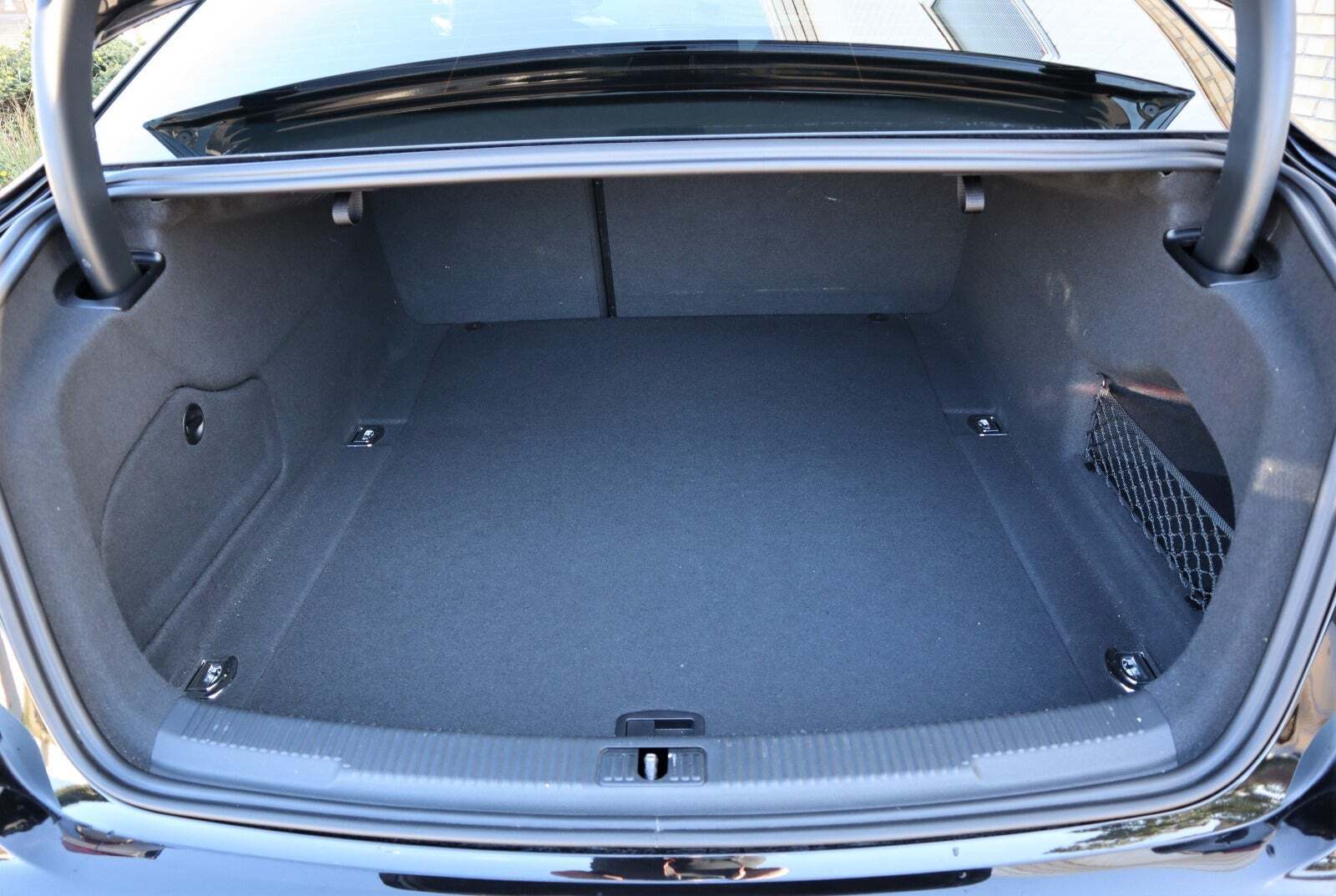 Sort Audi A6 fra 2017