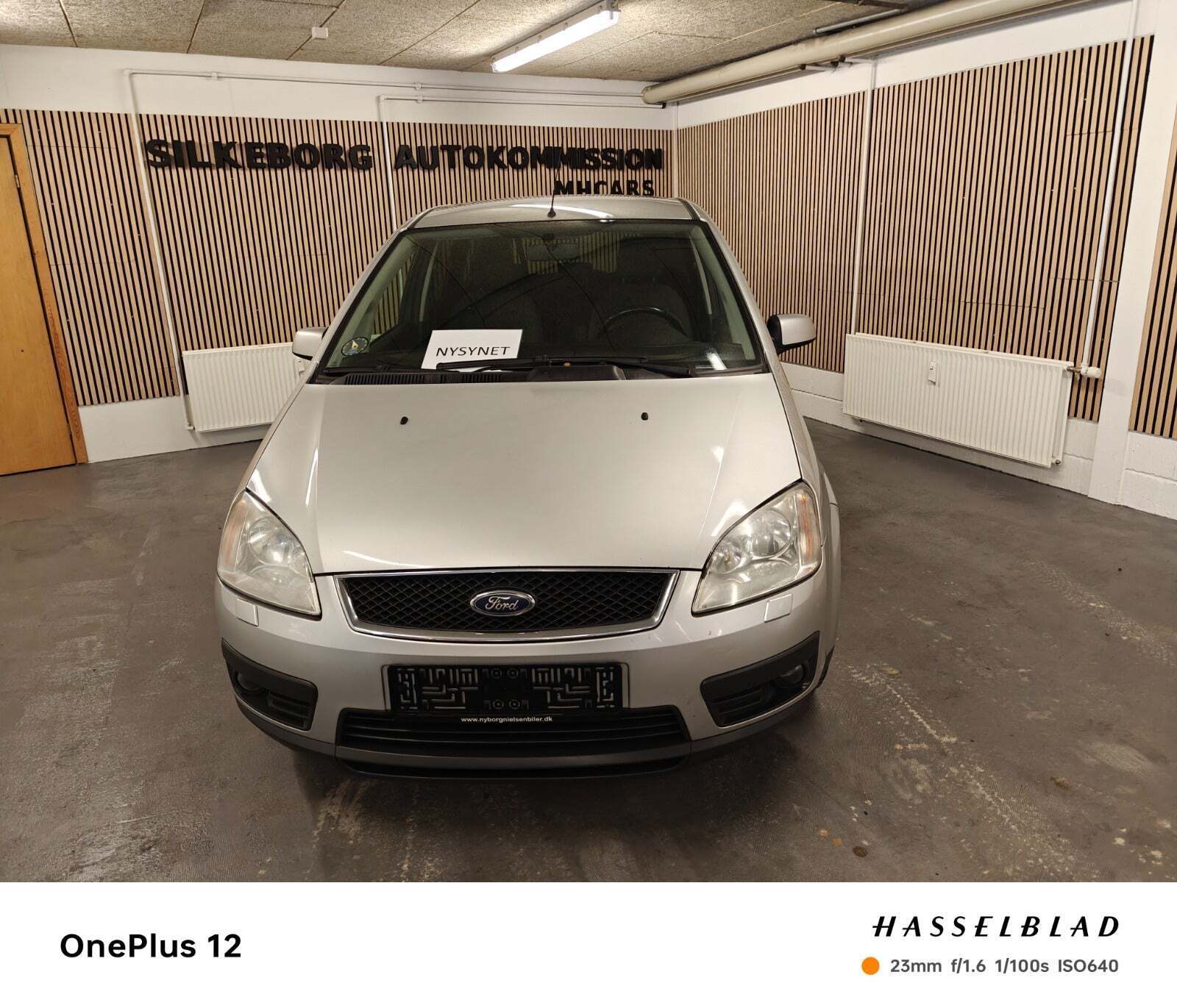 Grå Ford Focus C-MAX fra 2006