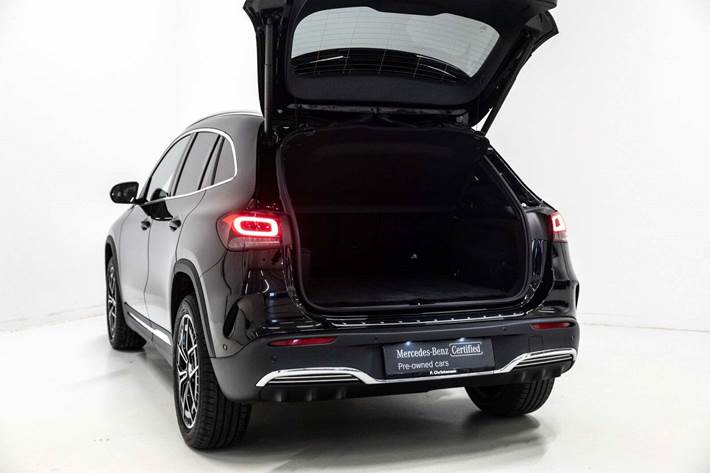 Sort Mercedes EQA250 fra 2023