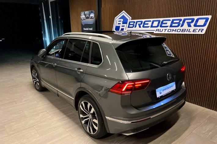 Grå VW Tiguan fra 2018