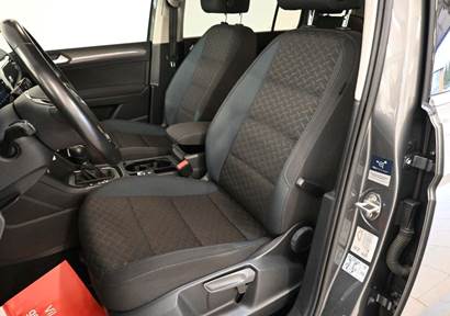 VW Touran 1,6 TDi 115 IQ.Drive DSG 7prs