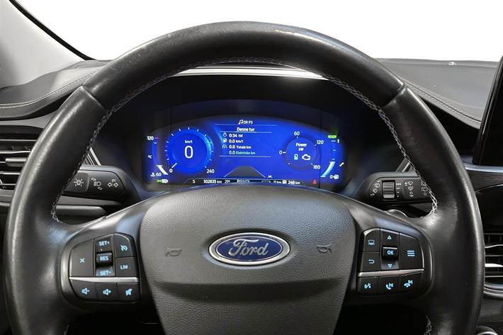 Sølv Ford Kuga fra 2020