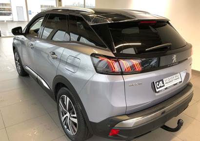 Peugeot 3008 1,6 Hybrid First Selection EAT8