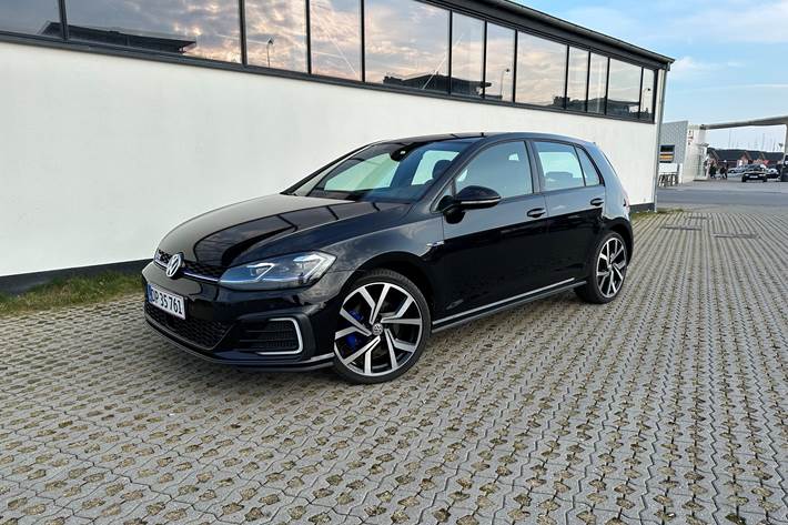 Sort VW Golf fra 2020
