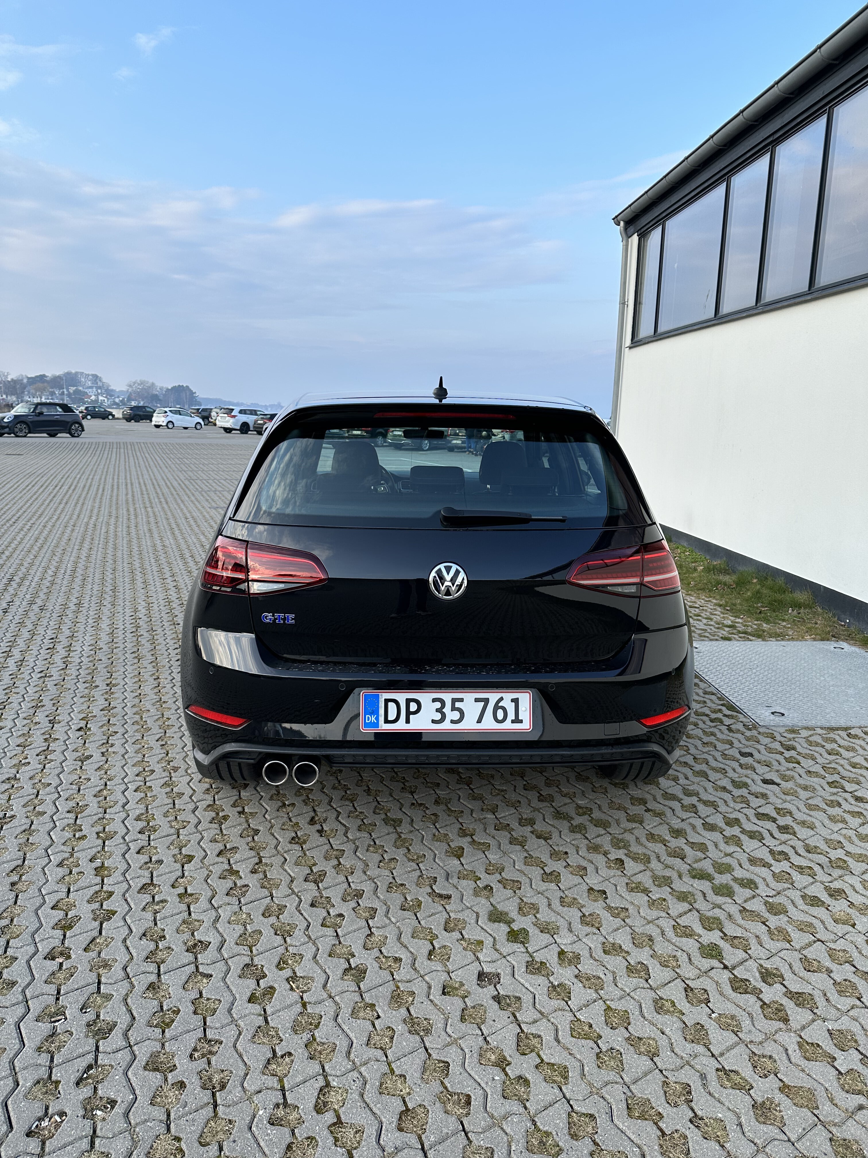 Sort VW Golf fra 2020