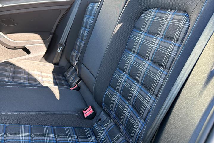 Sort VW Golf fra 2020