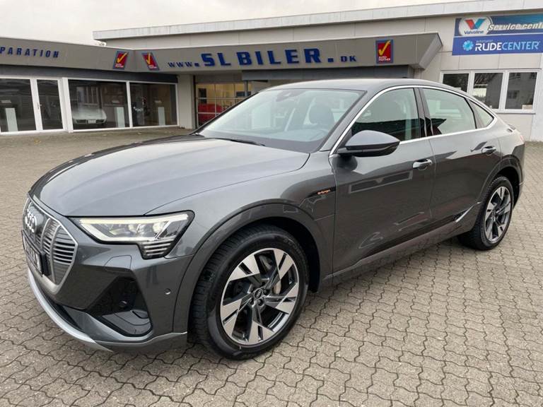 Audi e-tron 55 Advanced Sportback quattro
