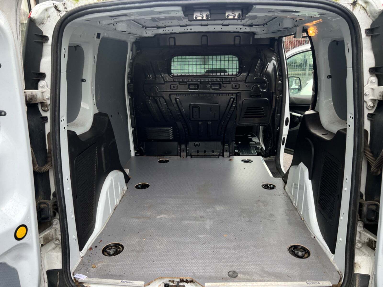 Ford Transit Connect 1,5 TDCi 100 Trend kort