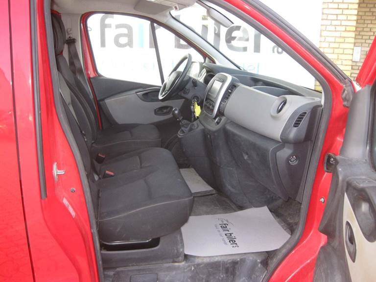 Renault Trafic T29 1,6 dCi 125 L2H2