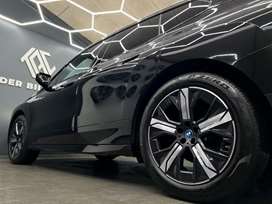 BMW iX xDrive40 M-Sport