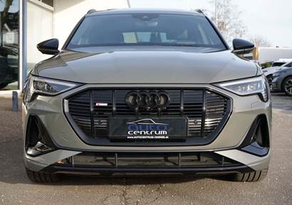 Audi e-tron 55 S-line Sportback quattro