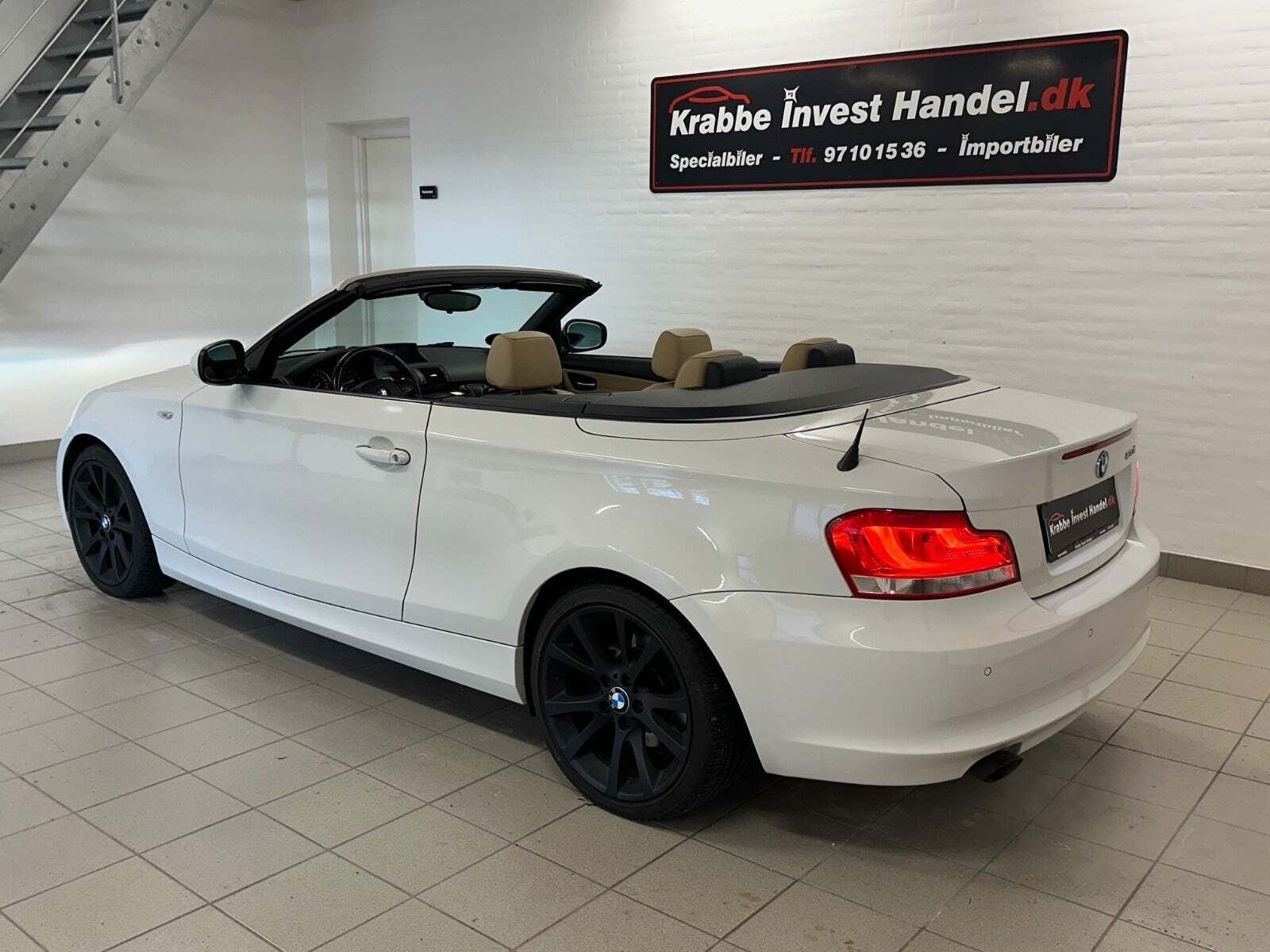 Hvid BMW 120i fra 2011