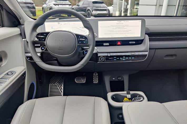 Sort Hyundai Ioniq 5 fra 2023