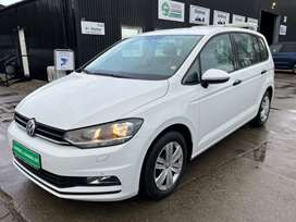 VW Touran 1,6 TDi 110 Trendline DSG Van