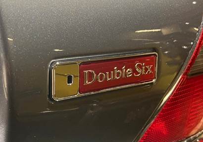 Jaguar Daimler 6,0 Double-six aut.