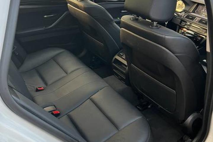 Hvid BMW 501 fra 2014