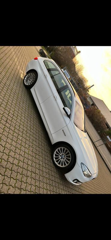 Hvid BMW 501 fra 2014