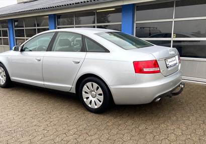 Audi A 6 2,4 Audi A6 2,4 V6