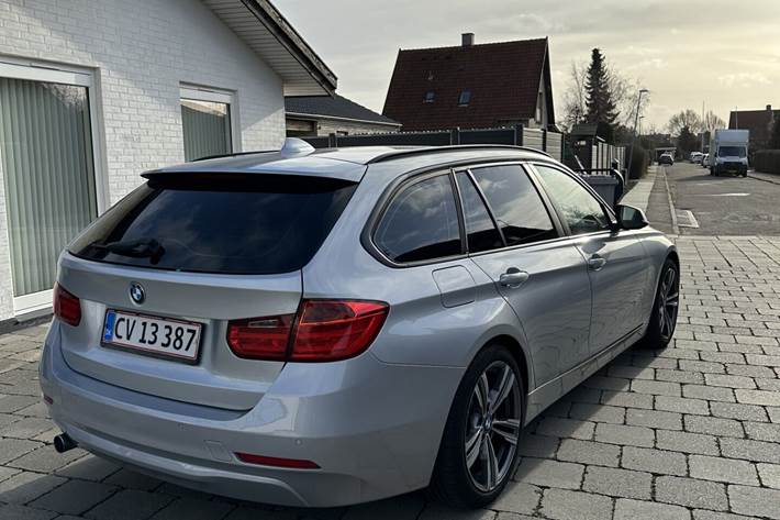 undefined BMW 320d fra 2013