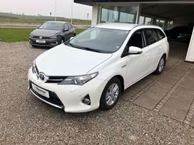 Toyota Auris 1,8 Hybrid H2+ Touring Sports CVT