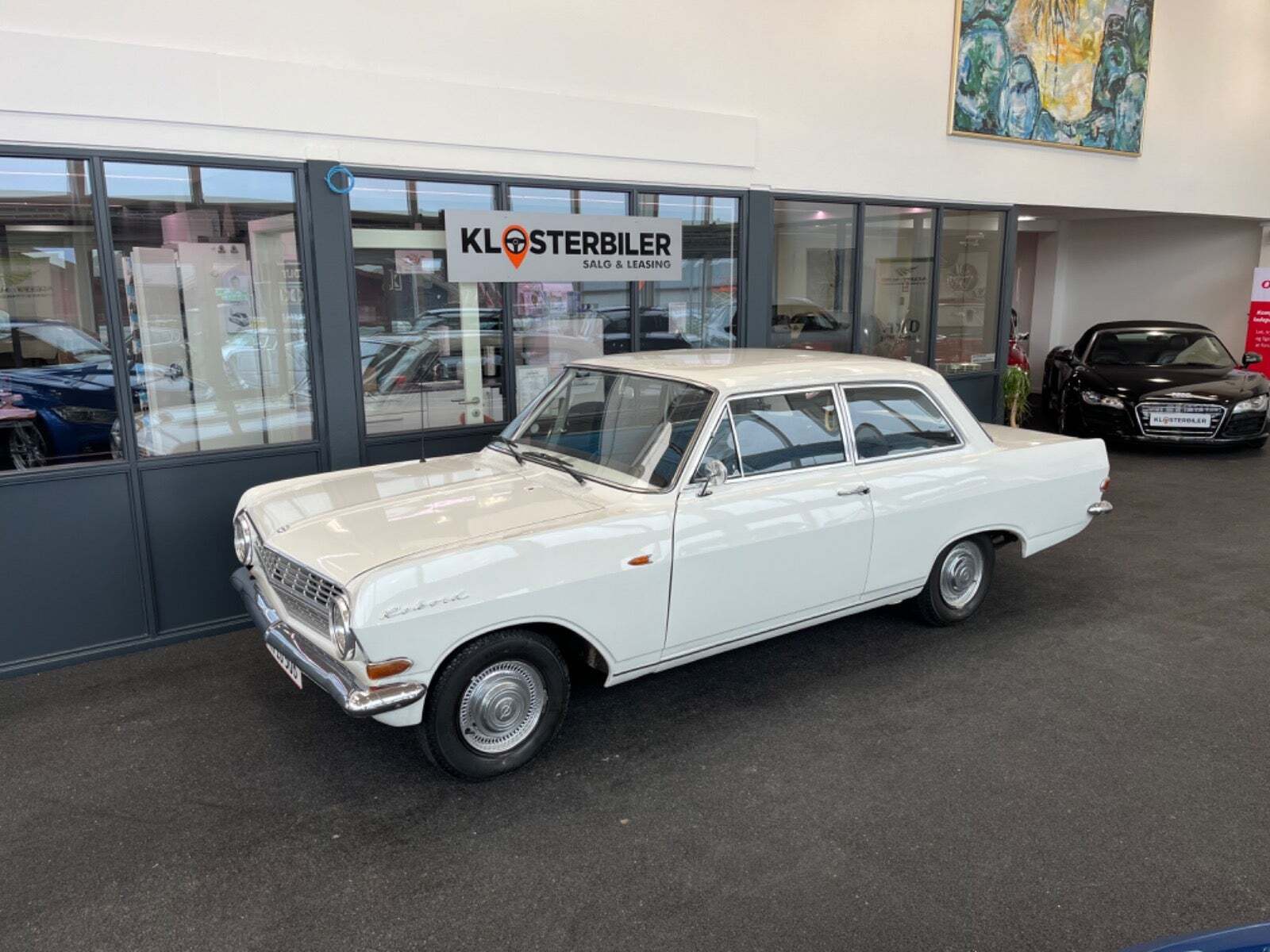 Hvid Opel Rekord fra 1966
