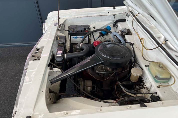 Hvid Opel Rekord fra 1966