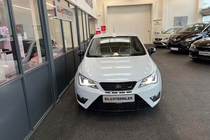 Blå Seat Ibiza fra 2016