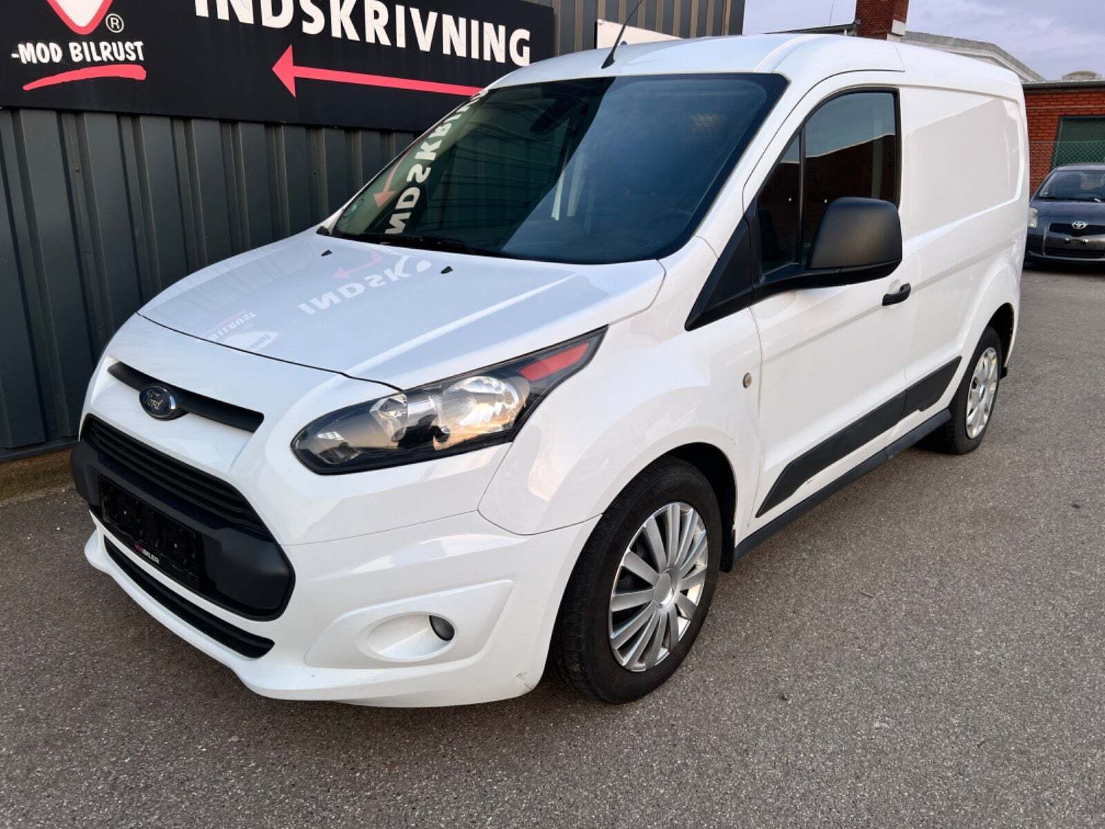 Ford Transit Connect 1,5 TDCi 100 Trend kort