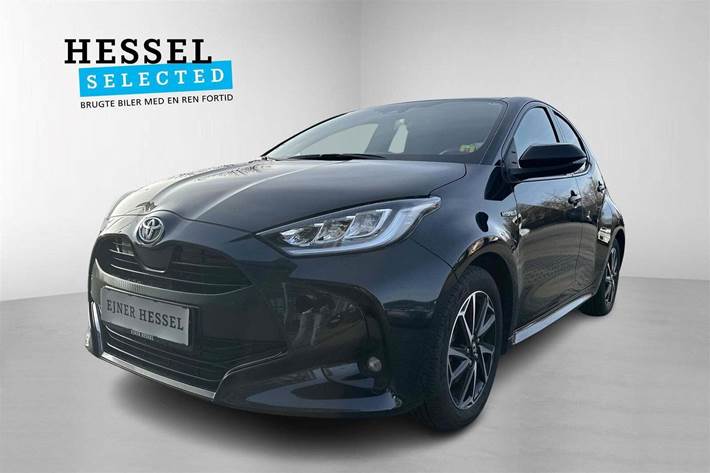 Sort Toyota Yaris fra 2020