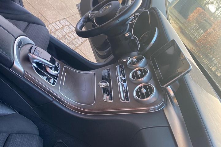 Grå Mercedes C250 d fra 2015