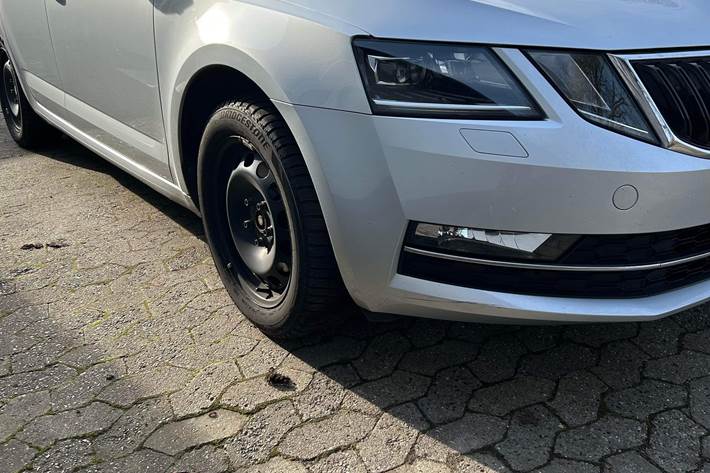 Sølv Skoda Octavia fra 2020