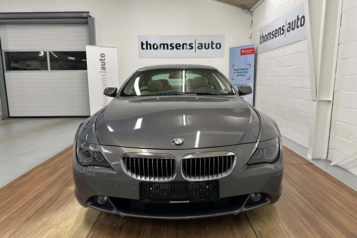 Grå BMW 645Ci fra 2005 set udefra