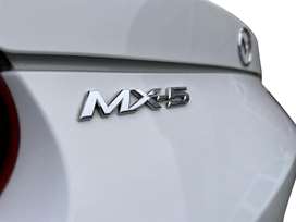 Mazda MX-5 1,5 Roadster Skyactiv-G Edition-pakke 131HK Cabr. 6g