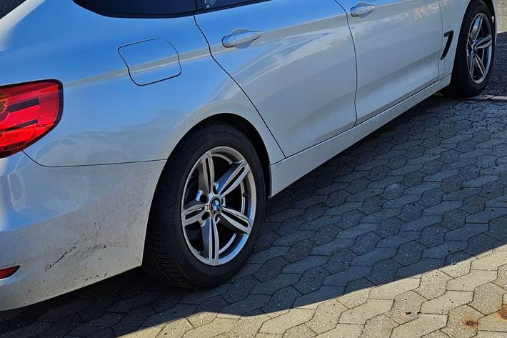 Hvid BMW 3-Serie fra 2016