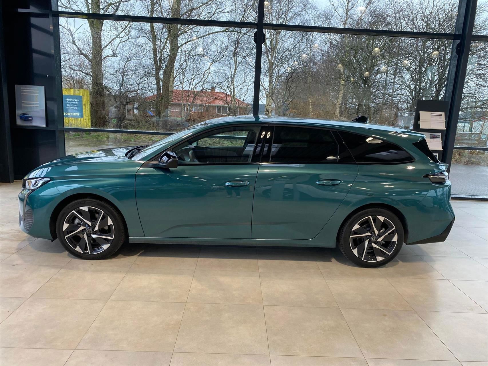 Peugeot 308 SW 1,5 BlueHDi Allure Pack EAT8 130HK Stc 8g Aut.