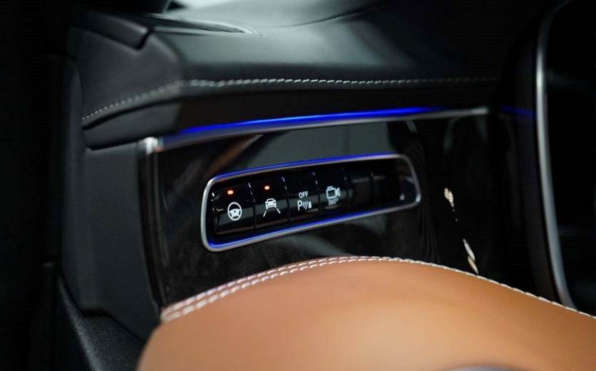 Mercedes S500