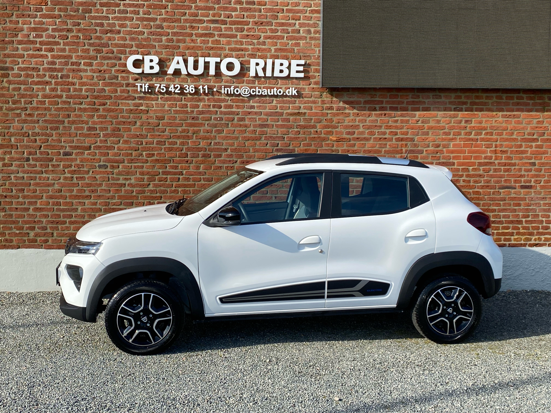 Dacia Spring EL Comfort 44HK 5d Aut.