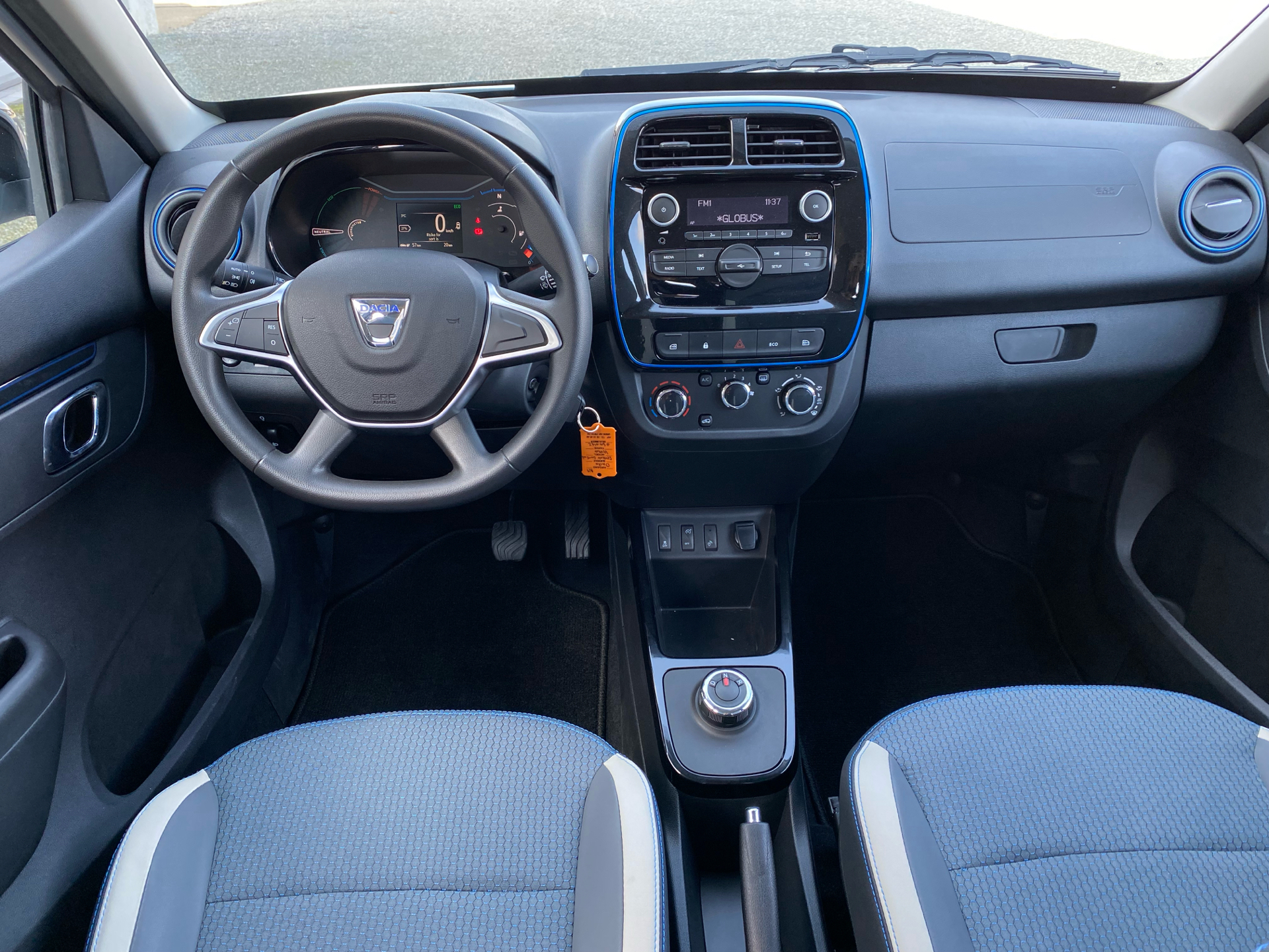 Dacia Spring EL Comfort 44HK 5d Aut.