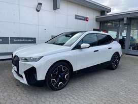 BMW iX xDrive40 Fully Charged Sport