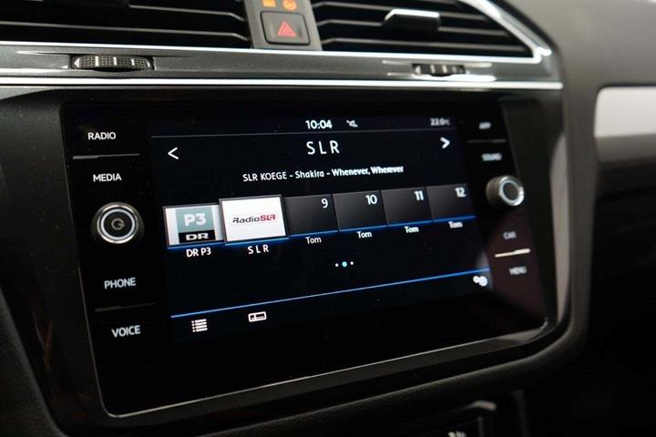 Grå VW Tiguan fra 2020