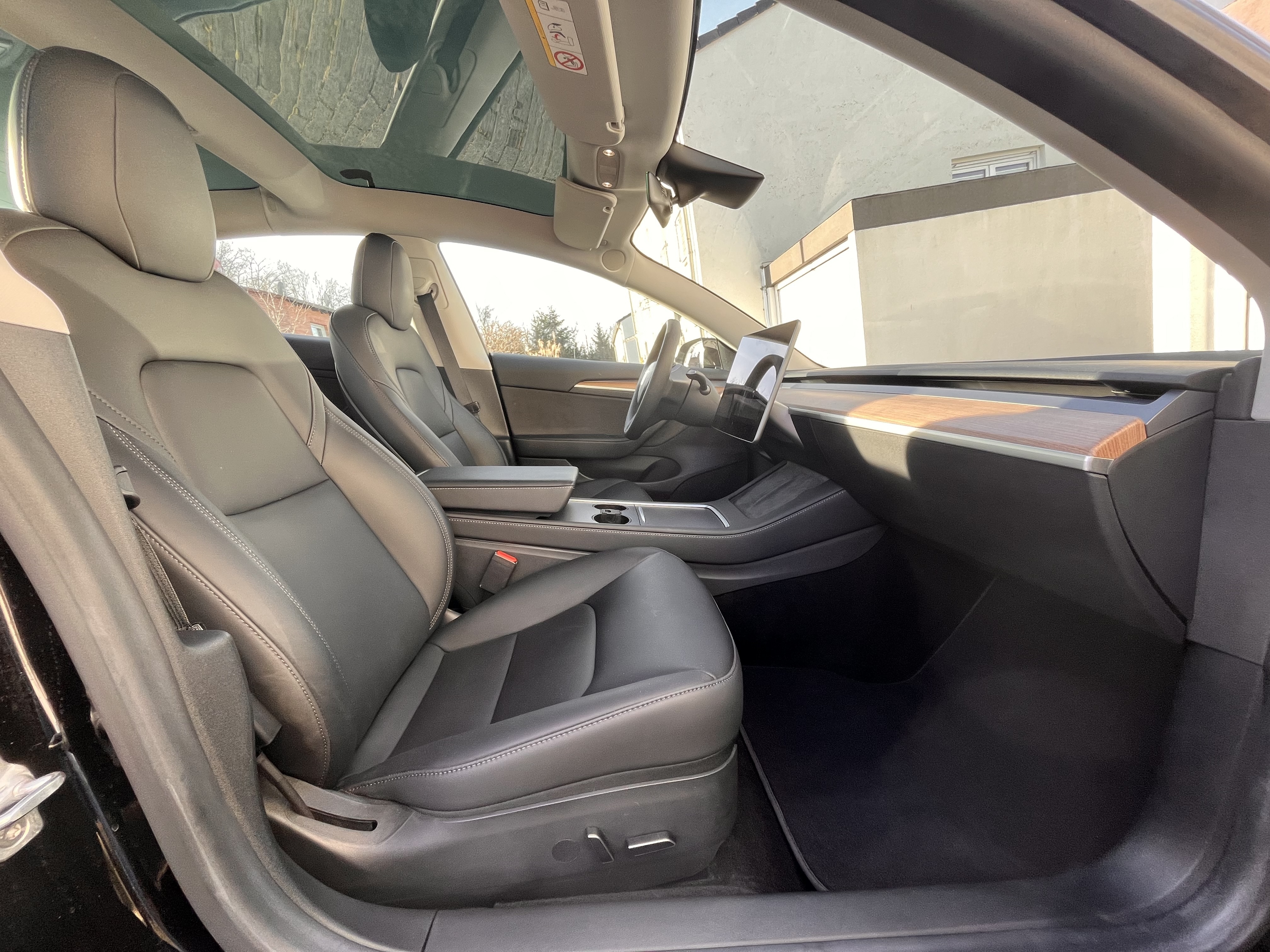Sort Tesla Model 3 fra 2022