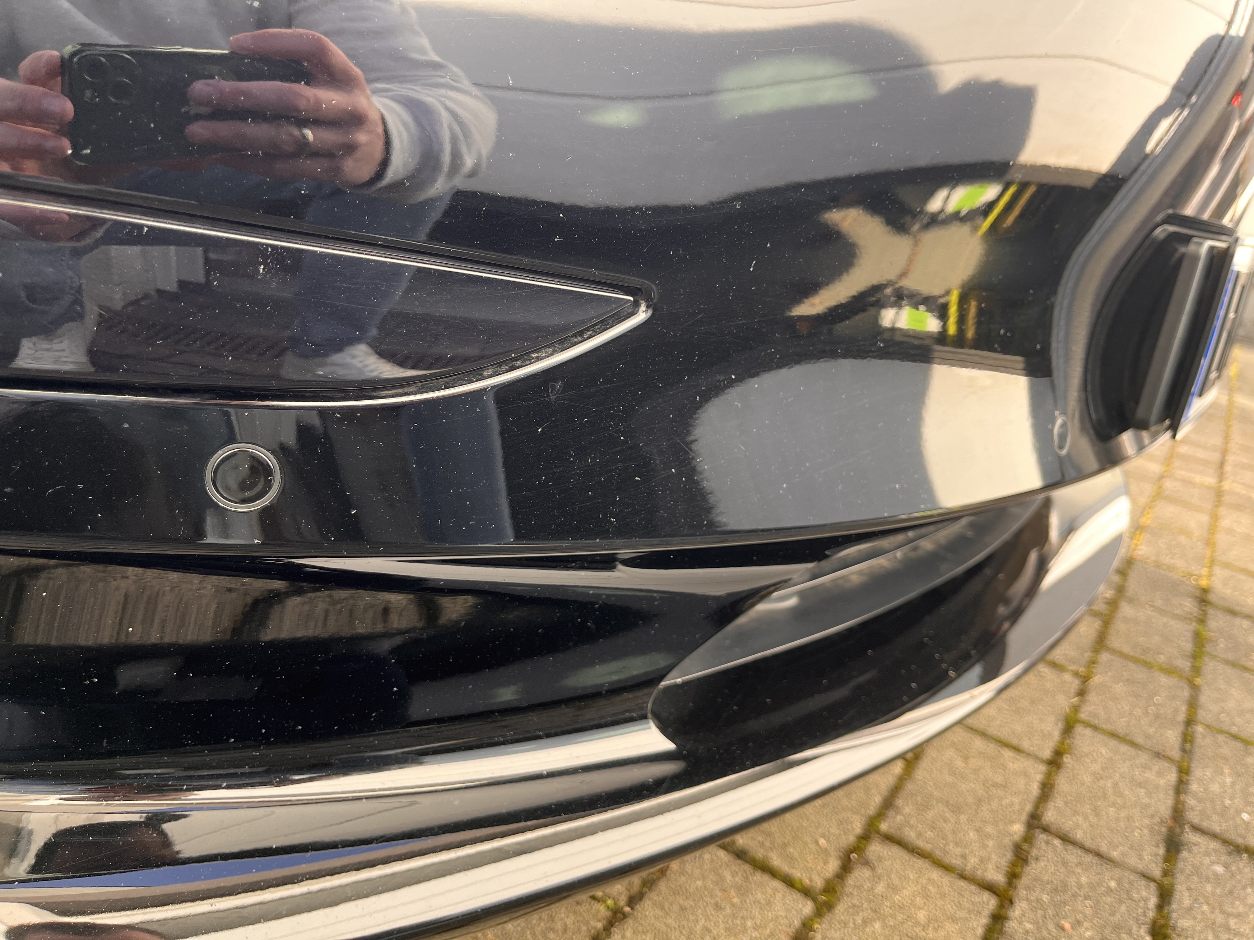 Sort Tesla Model 3 fra 2022