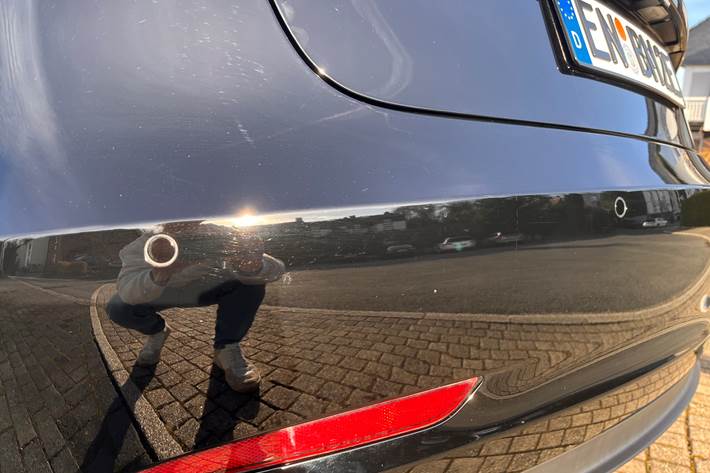 Sort Tesla Model 3 fra 2022