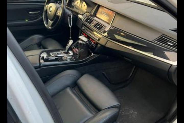 Hvid BMW 501 fra 2014