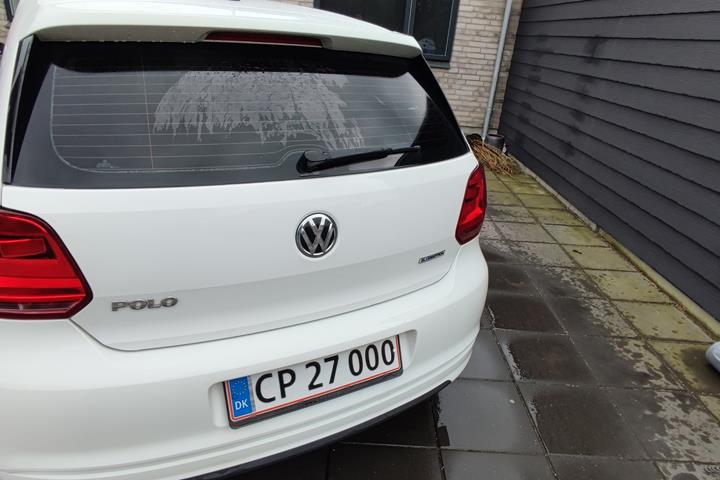 Hvid VW Polo fra 2016