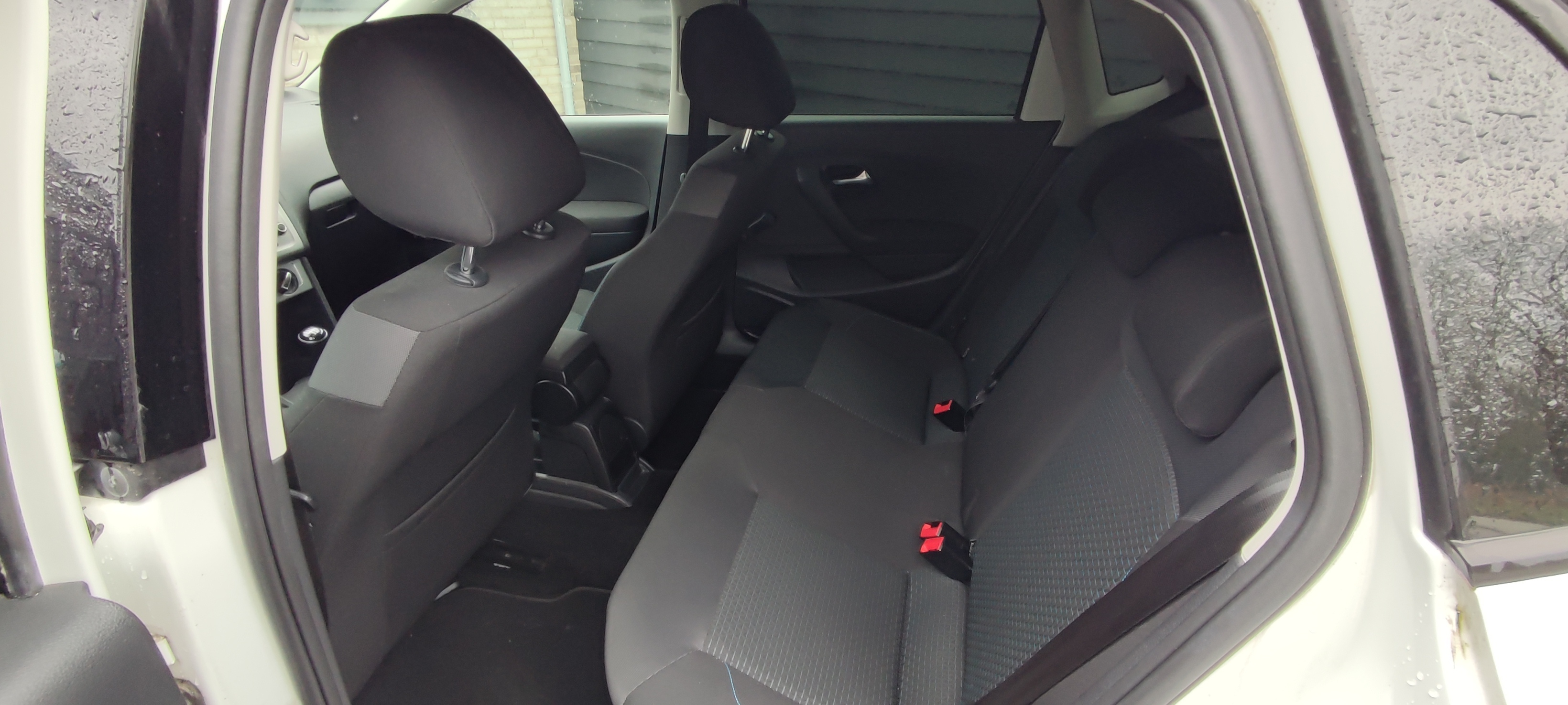 Hvid VW Polo fra 2016